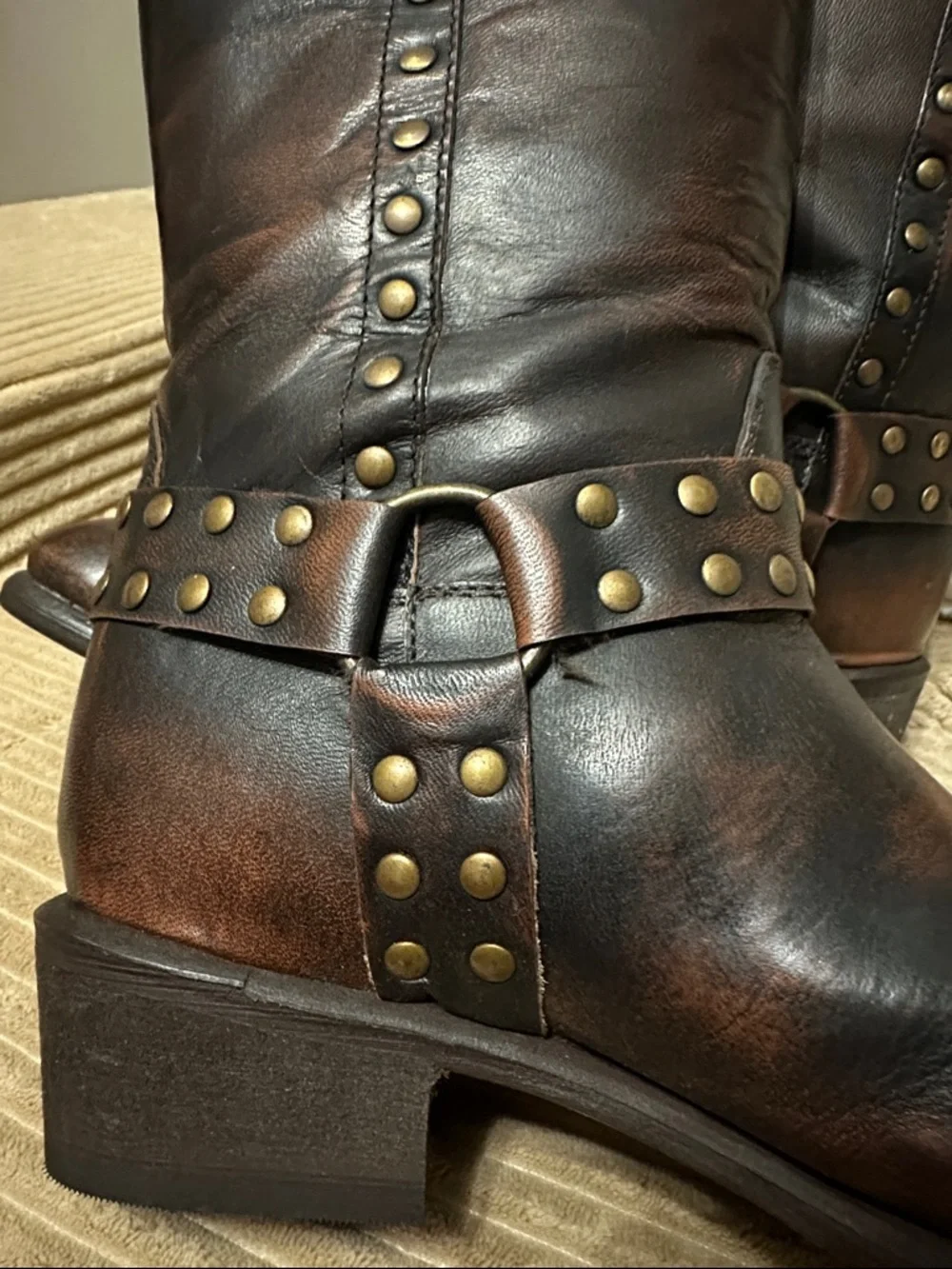 NWT Roper Miranda Dark Brown Studded Round toe Harness Riding Boots 7.5 - Picture 5 of 7